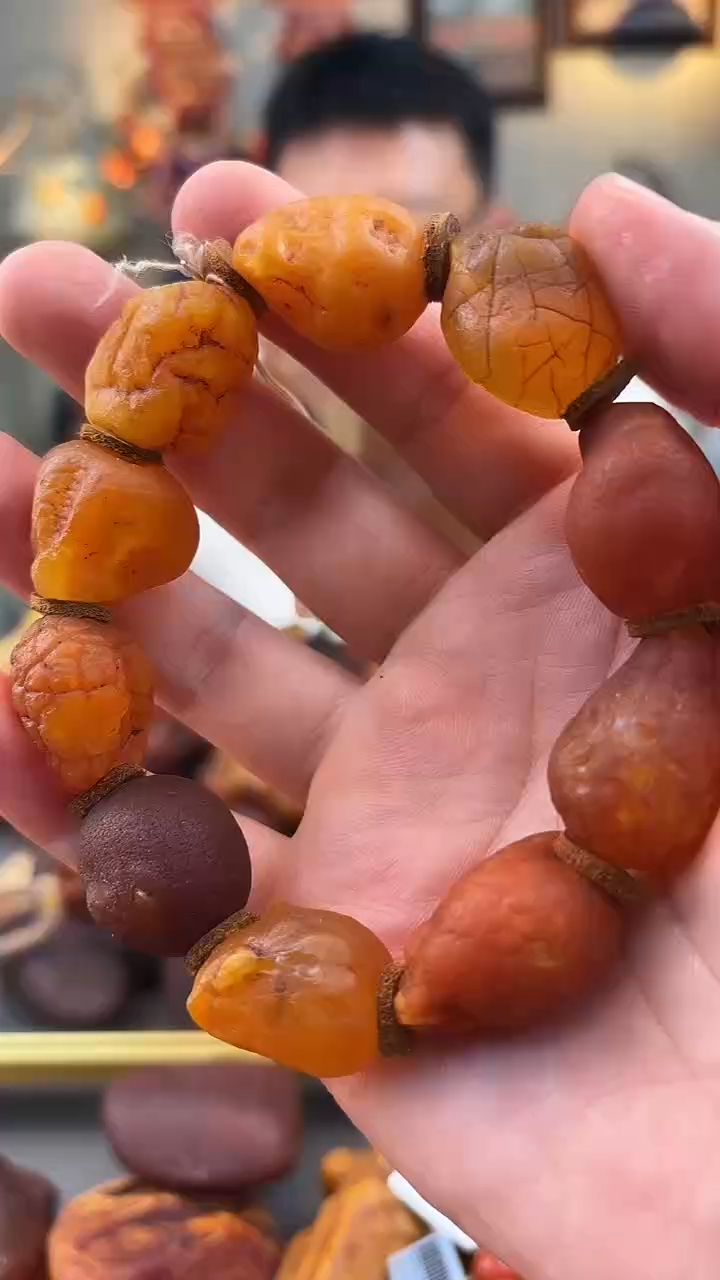 未镶嵌琥珀手串手串