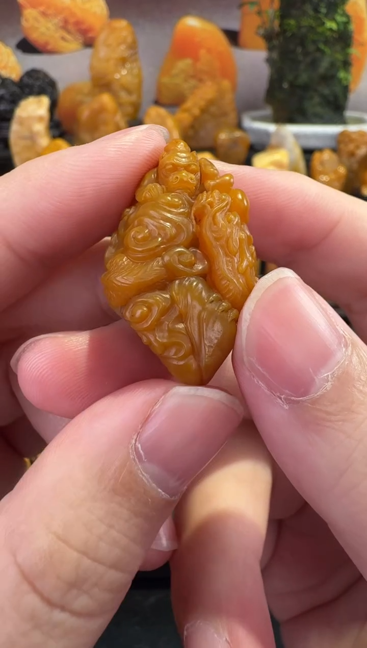 【闪购商品】田黄石半知田黄直播间