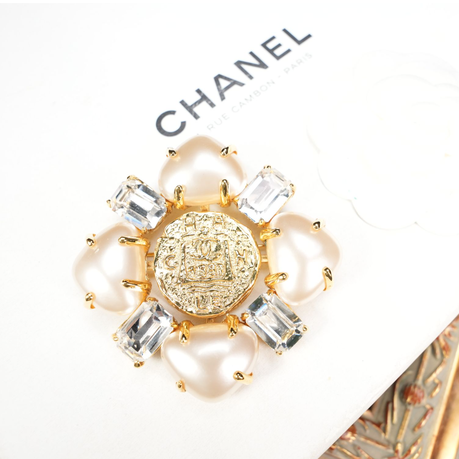 95新 Chanel/香奈儿 柚礼中古/香奈儿金币珍珠胸针lz509245