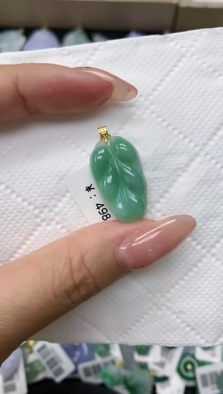 颈饰未镶嵌翡翠11111111111