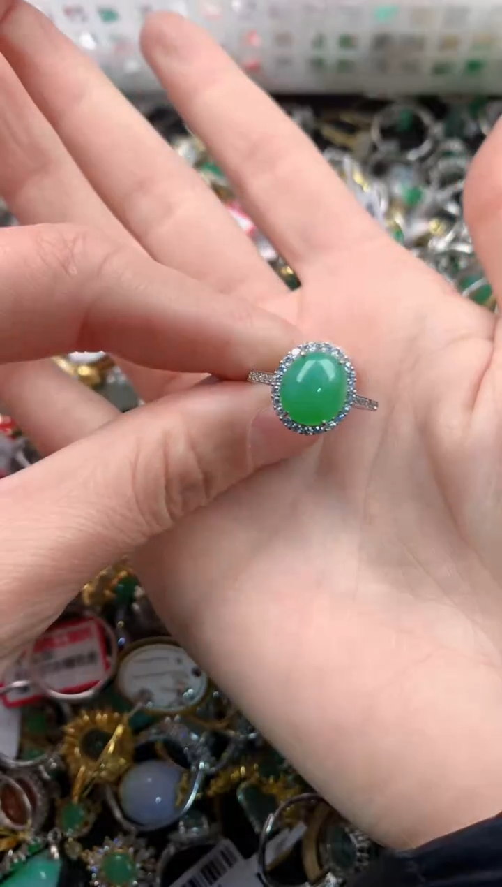 银S925镶嵌戒指翡翠333        2