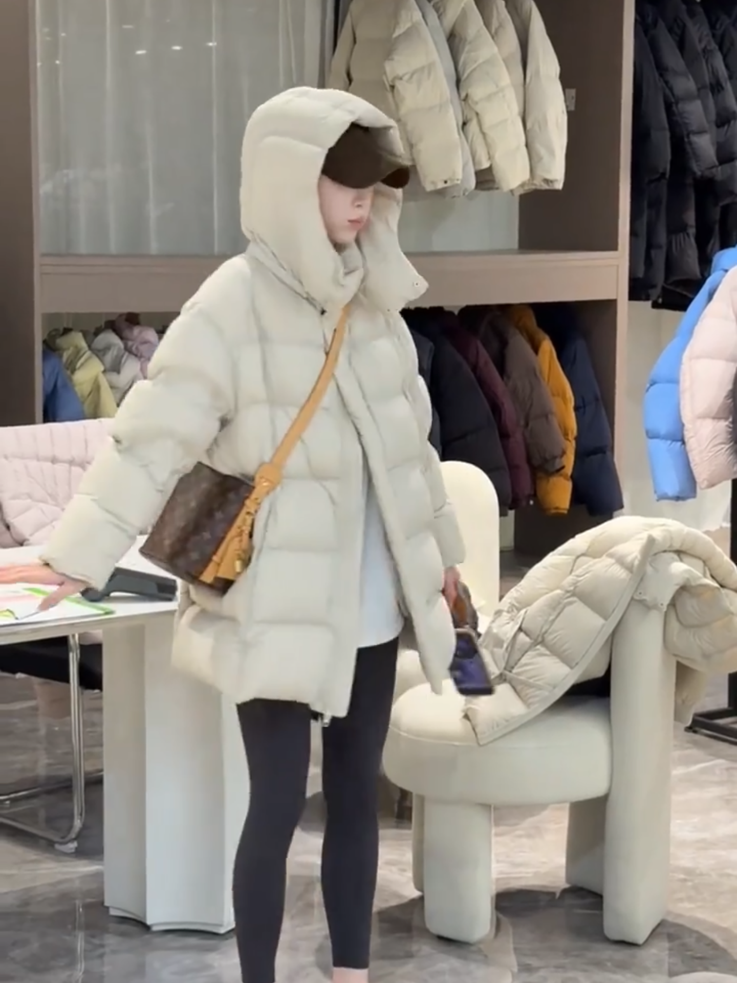 2025冬季新款羽绒服女中长款韩版宽松90白鸭绒云朵泡芙小个子外套