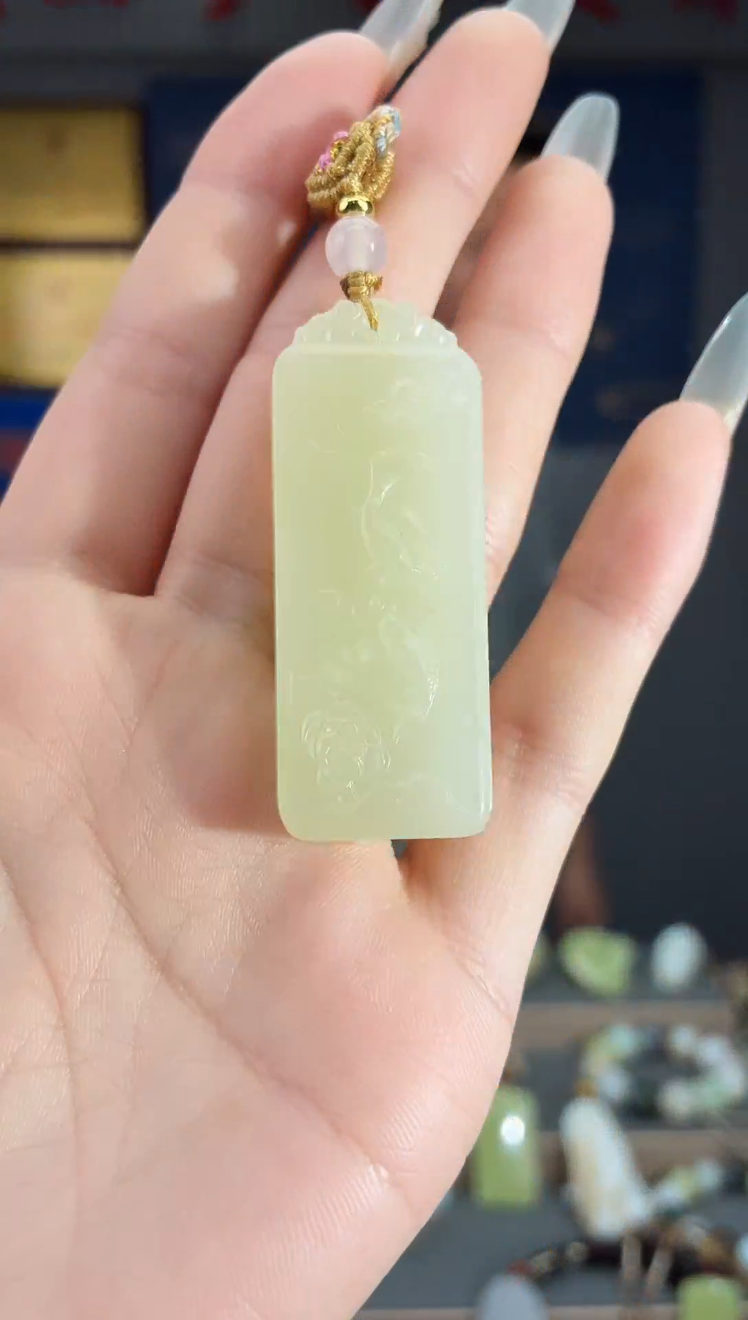 颈饰未镶嵌和田玉1