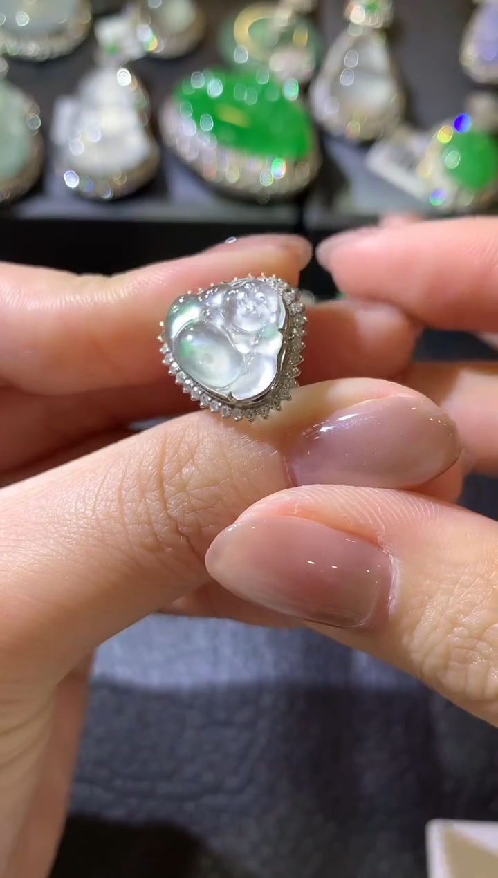 【闪购商品】翡翠戒指18K金镶嵌D55多样性发货一件