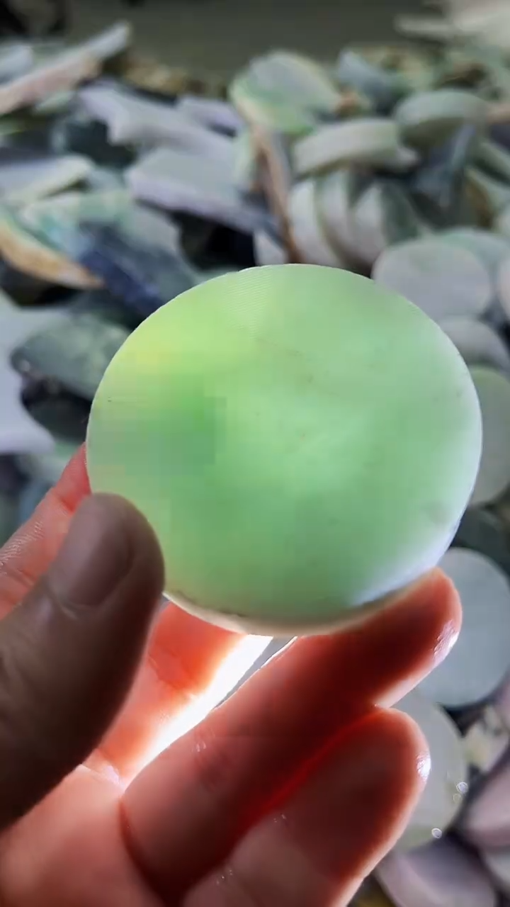 【闪购商品】翡翠挂件未镶嵌A货康壹270