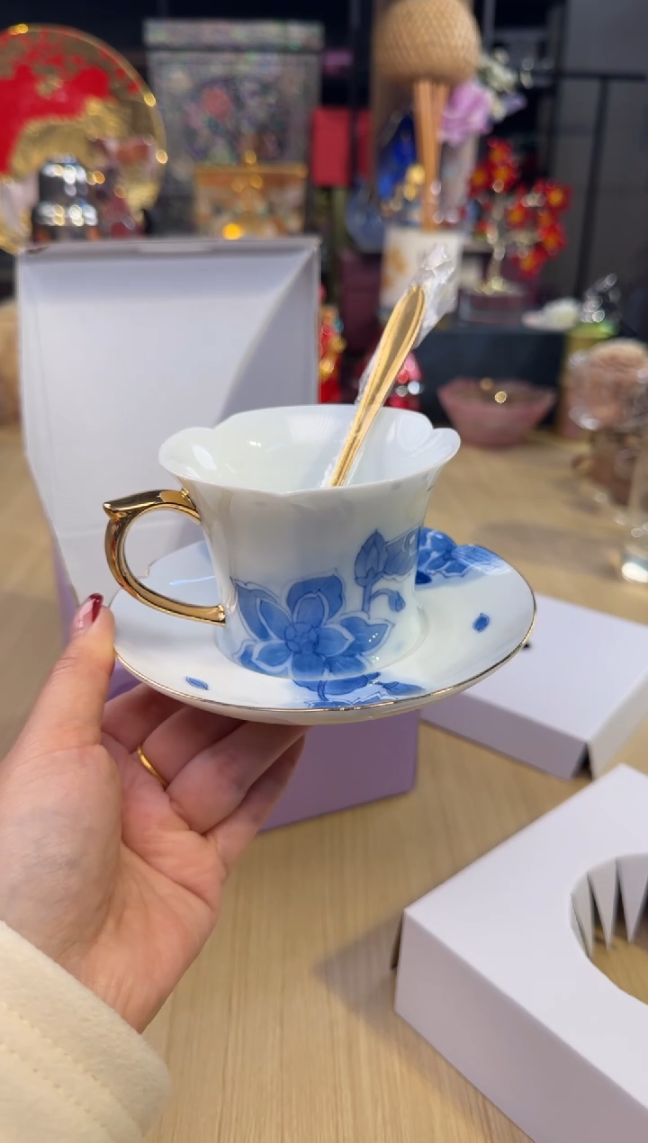 49青花蝴蝶咖啡杯碟