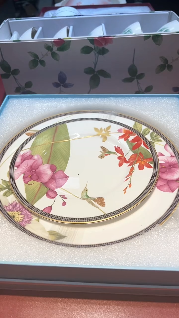 【闪购商品】瓷片锅碗瓢盆一件不剩