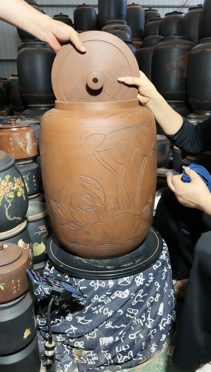 壶瑕疵 水缸 36升 古铜色 267