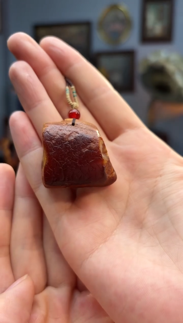 琥珀颈饰未镶嵌吊坠