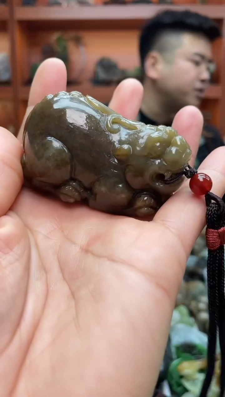 未镶嵌和田玉把件1