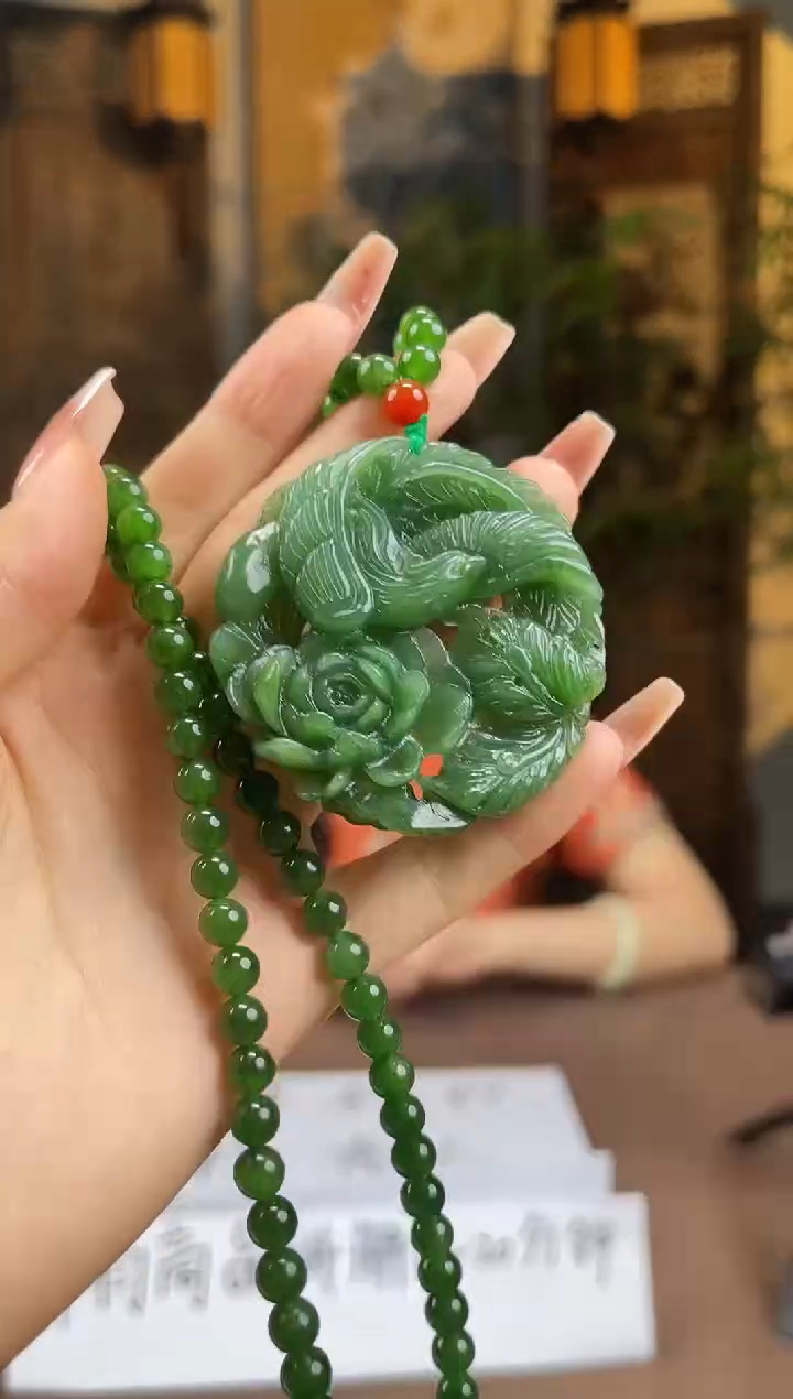 和田玉未镶嵌颈饰S577