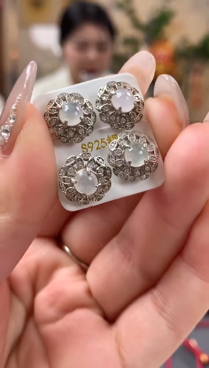 【闪购商品】翡翠耳饰未镶嵌耳饰多样性发货一件