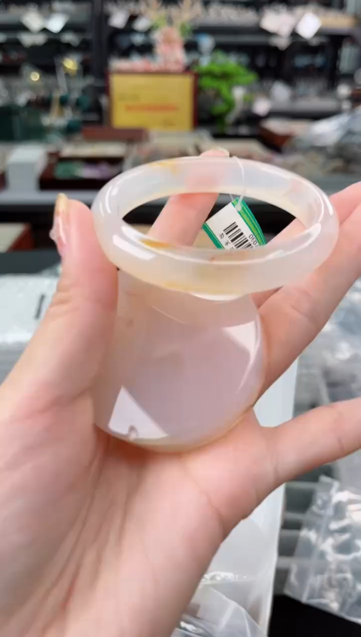 【闪购商品】石英质玉手镯未镶嵌53圈口（赠品镯心）3537030