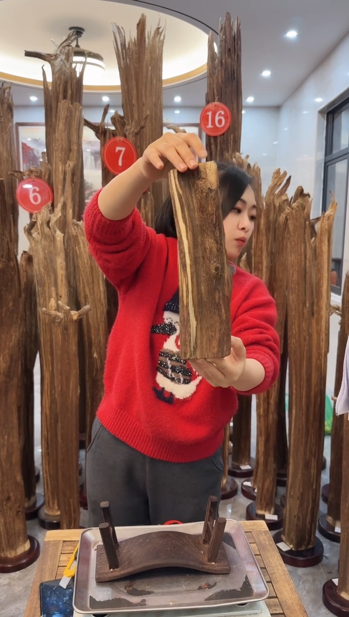 【闪购商品】沉香摆件沉香摆件16
