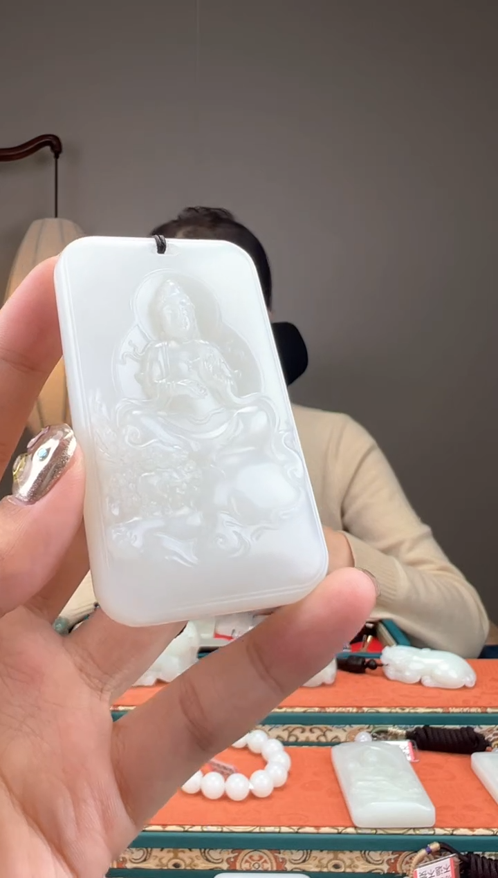 【闪购商品】和田玉颈饰未镶嵌1