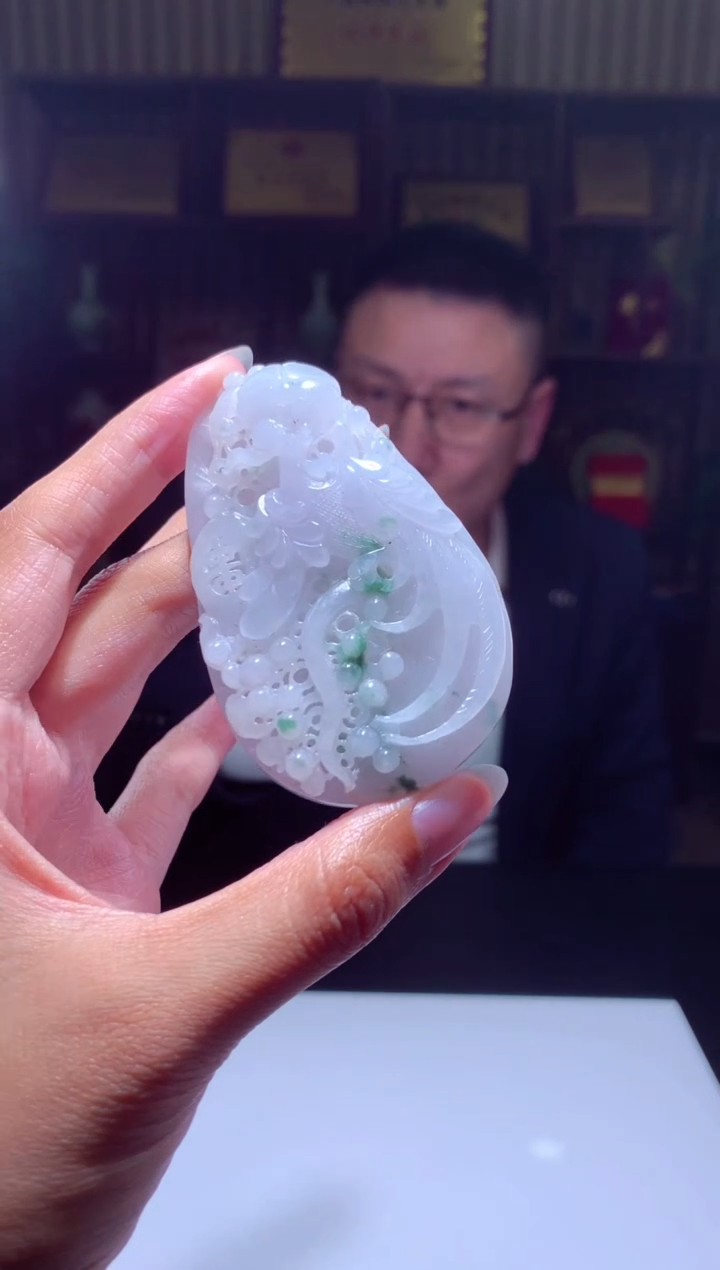 【闪购商品】定制翡翠未镶嵌挂件发货（拍一发一）