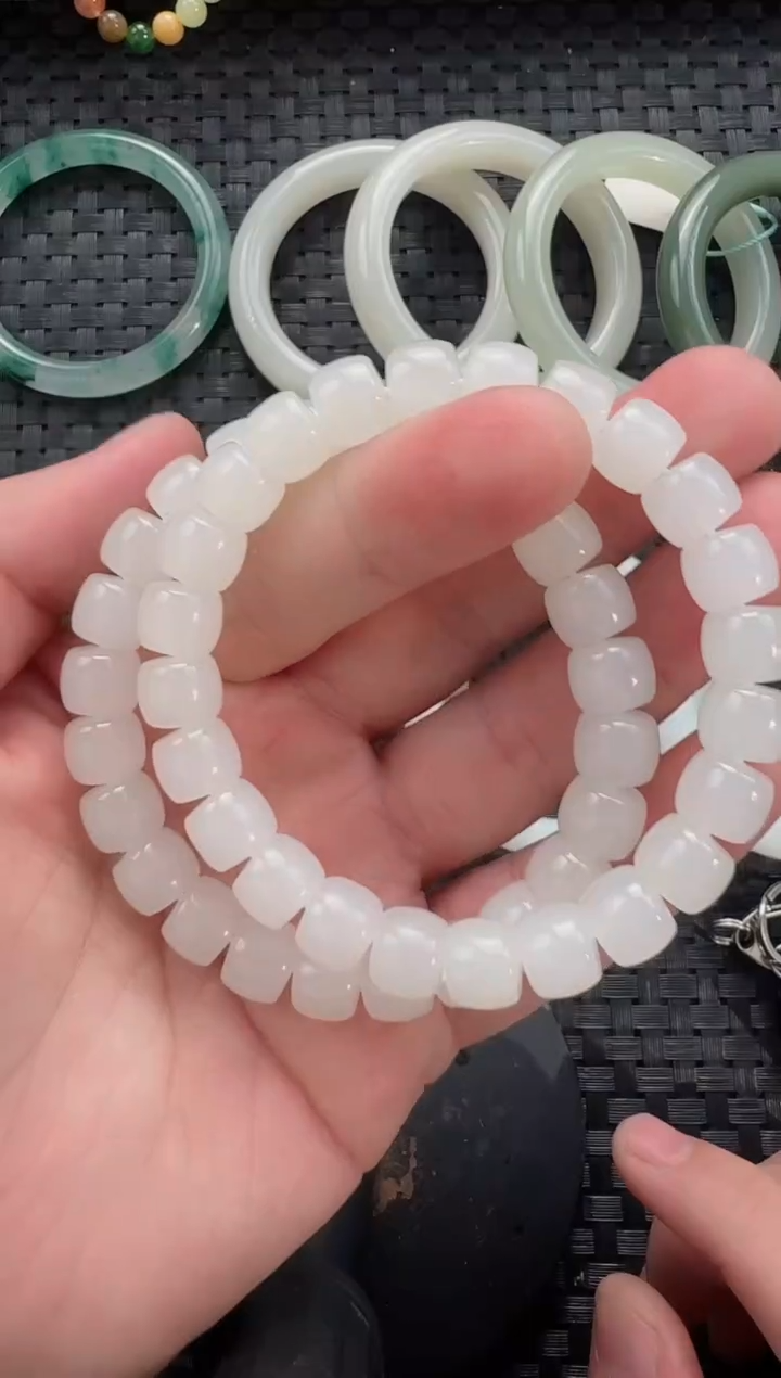 颈饰未镶嵌和田玉10*9直切（多样性发货拍一发一）