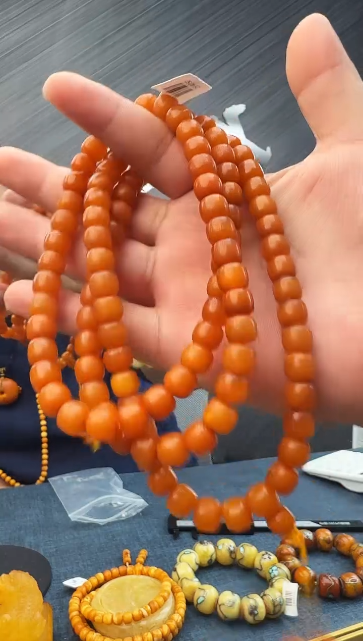 蜜蜡未镶嵌珠宝奇石假一罚十54，9多样性发其一