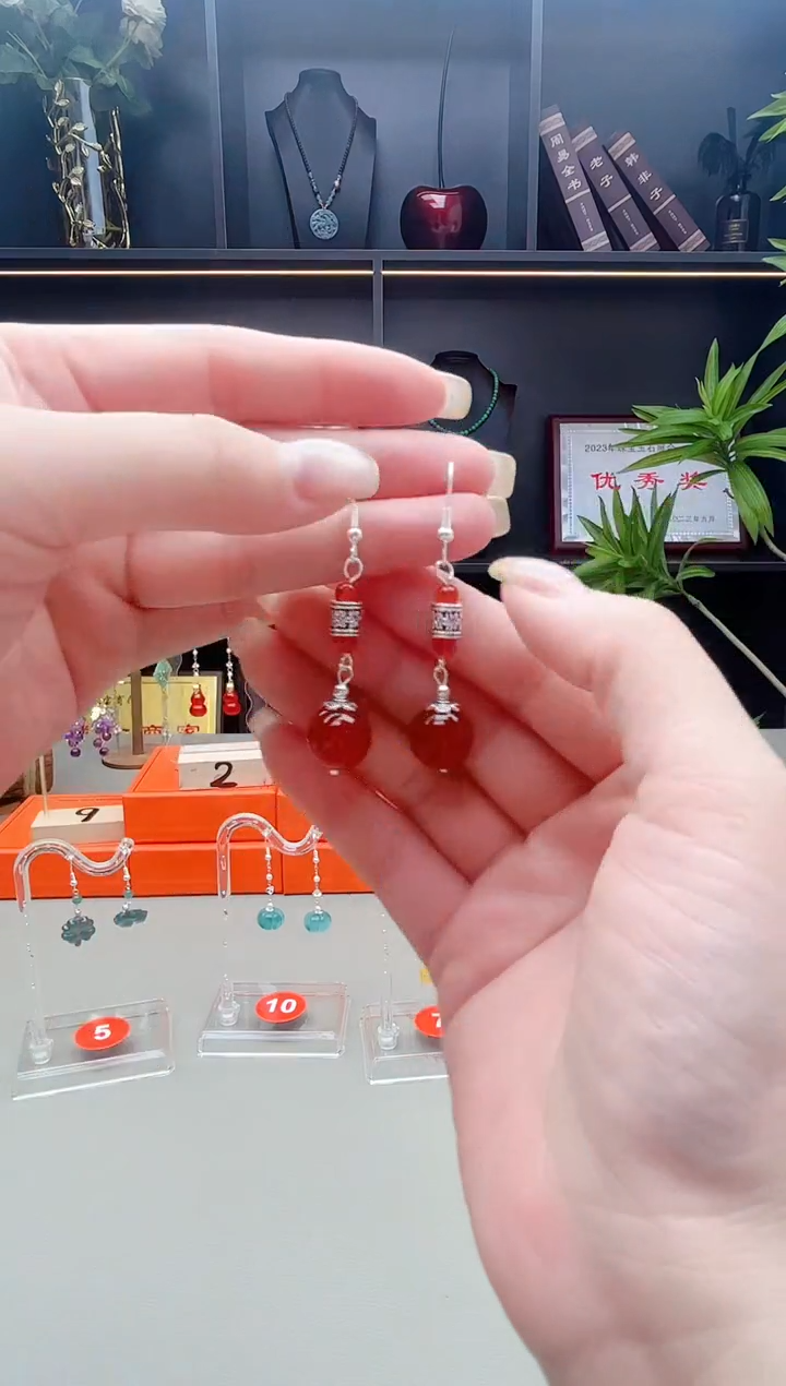 未镶嵌耳钉玛瑙/玉髓205