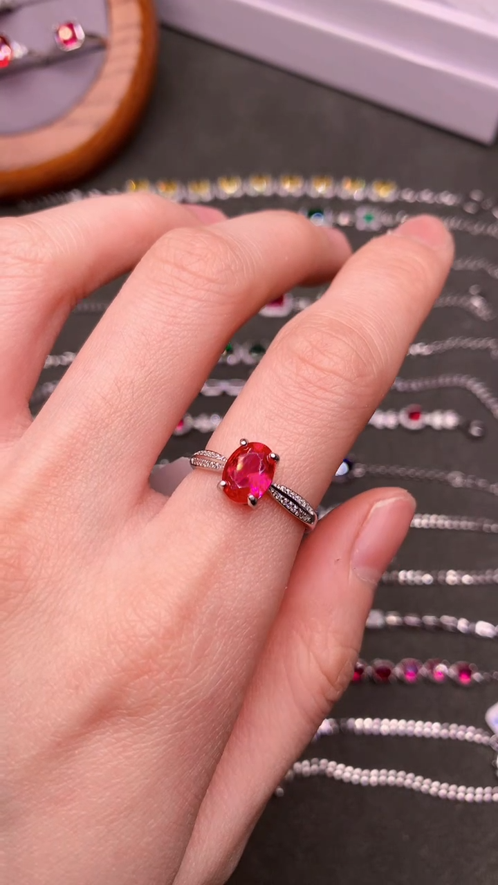 【闪购商品】红宝石戒指银S925镶嵌.......
