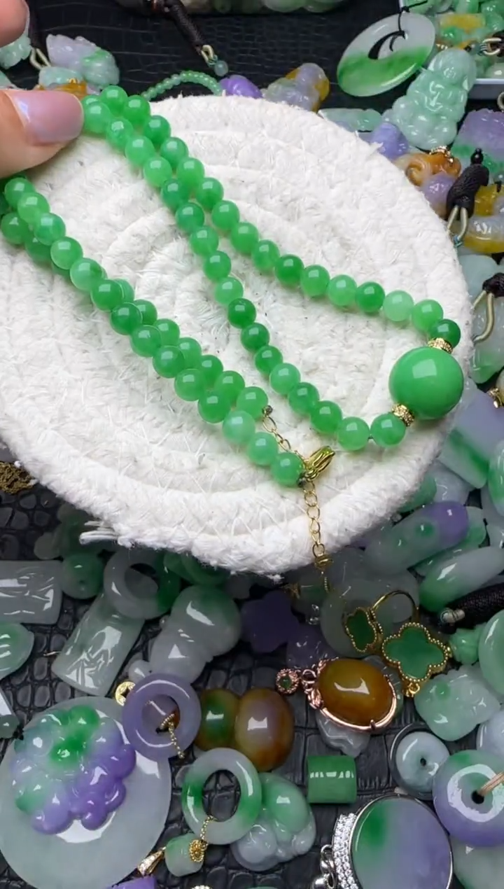 颈饰未镶嵌翡翠缅甸翡翠吊坠