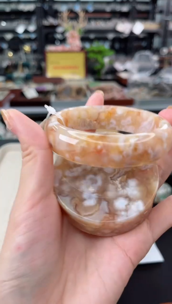 【闪购商品】石英质玉手镯未镶嵌62圈口（赠品镯心）3680325