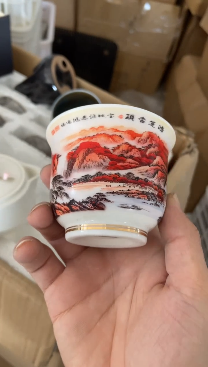 无运费险有瑕疵的摄影的产品有使用过的痕迹有点脏介意勿拍