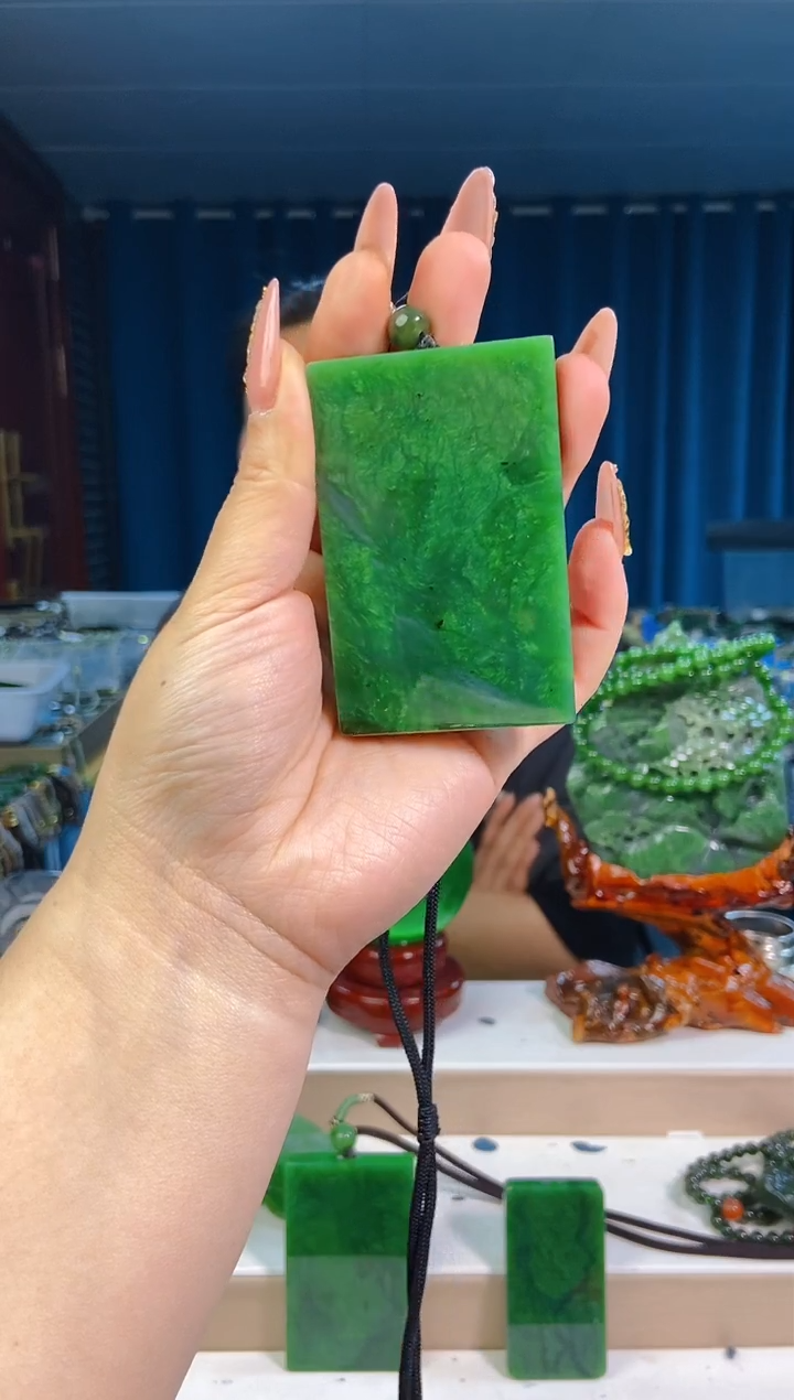 【闪购商品】和田玉挂件未镶嵌1