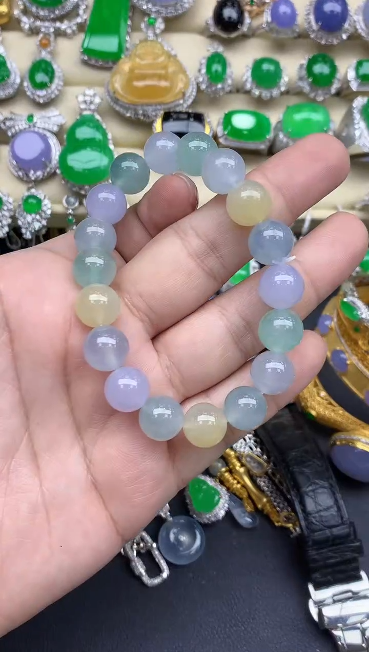 【闪购商品】翡翠手串未镶嵌585-中国好珍宝