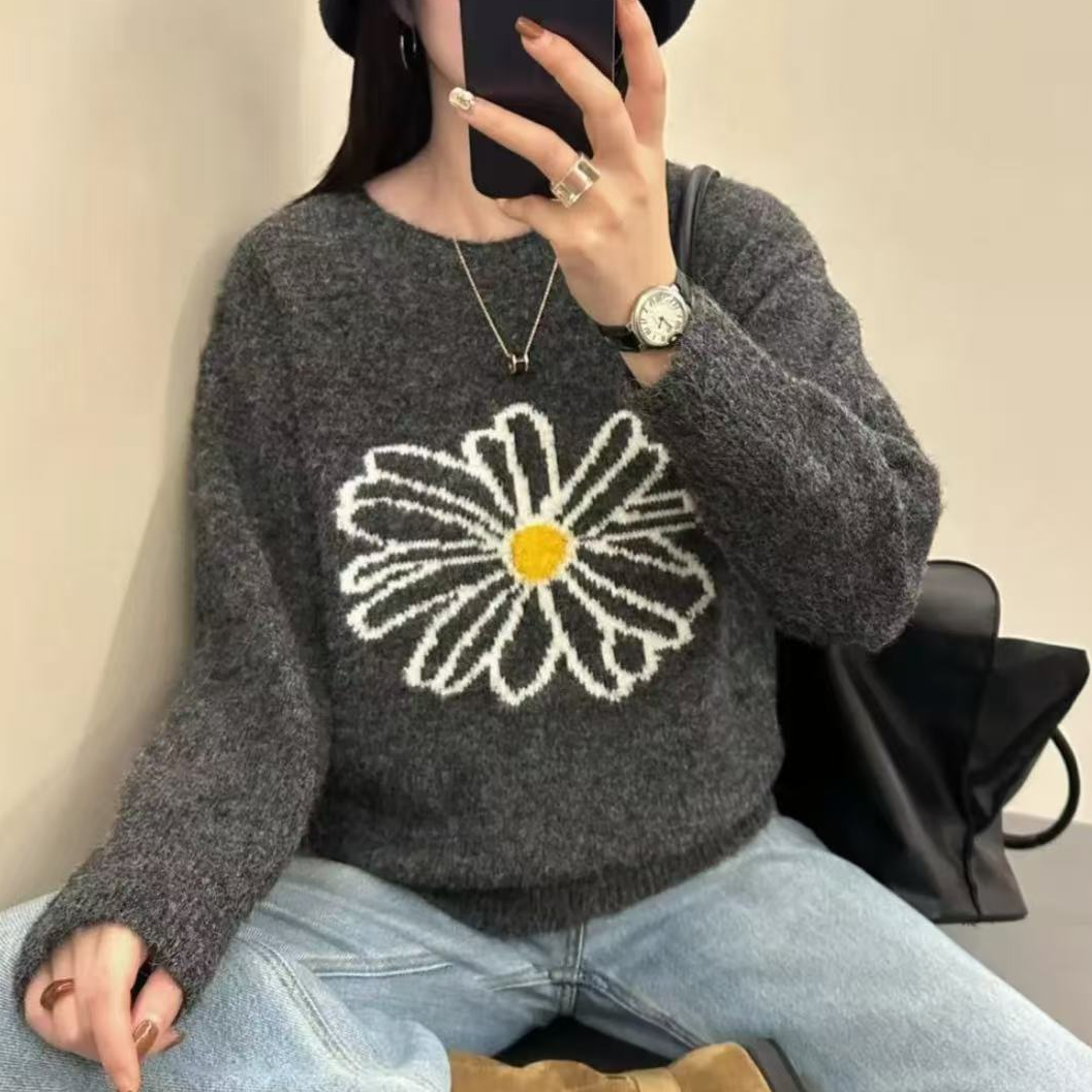 151#韩系小雏菊圆领长袖秋冬新款软糯百搭上