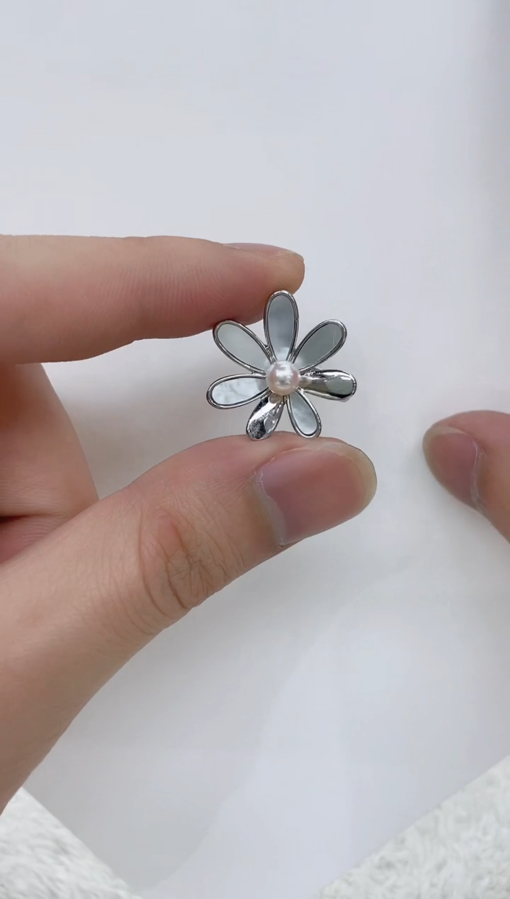 【闪购商品】海水珍珠胸饰未镶嵌海水珍珠胸针