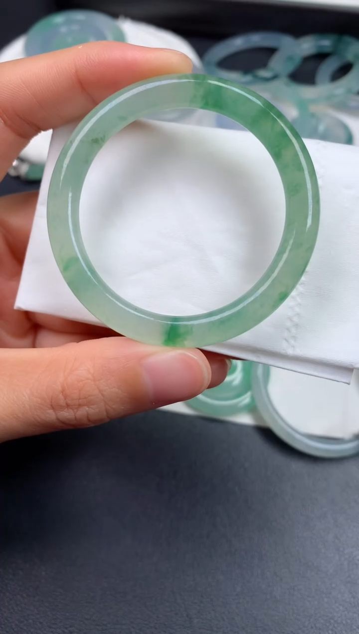 未镶嵌定制翡翠0936809417（40*5.7*6.5）