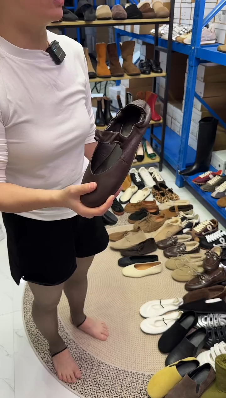 鱼嘴鞋38码黑色至柔羊皮 原价539