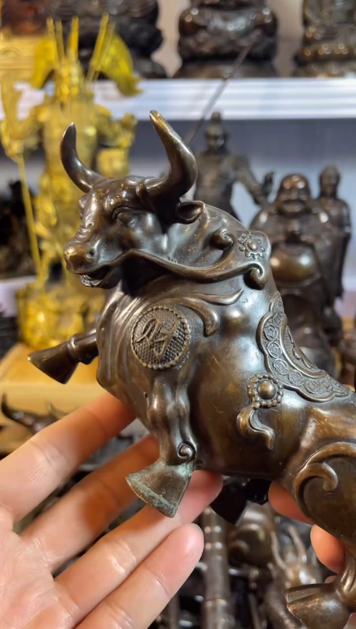 【闪购商品】1案台摆件物品摆件