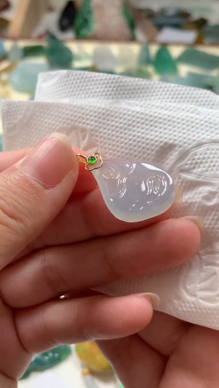 【闪购商品】翡翠颈饰18K金镶嵌吊坠