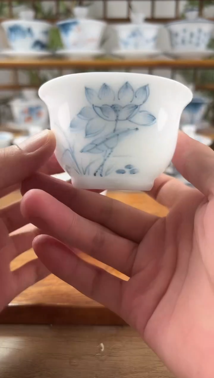 全品高冰素莲压手杯1个