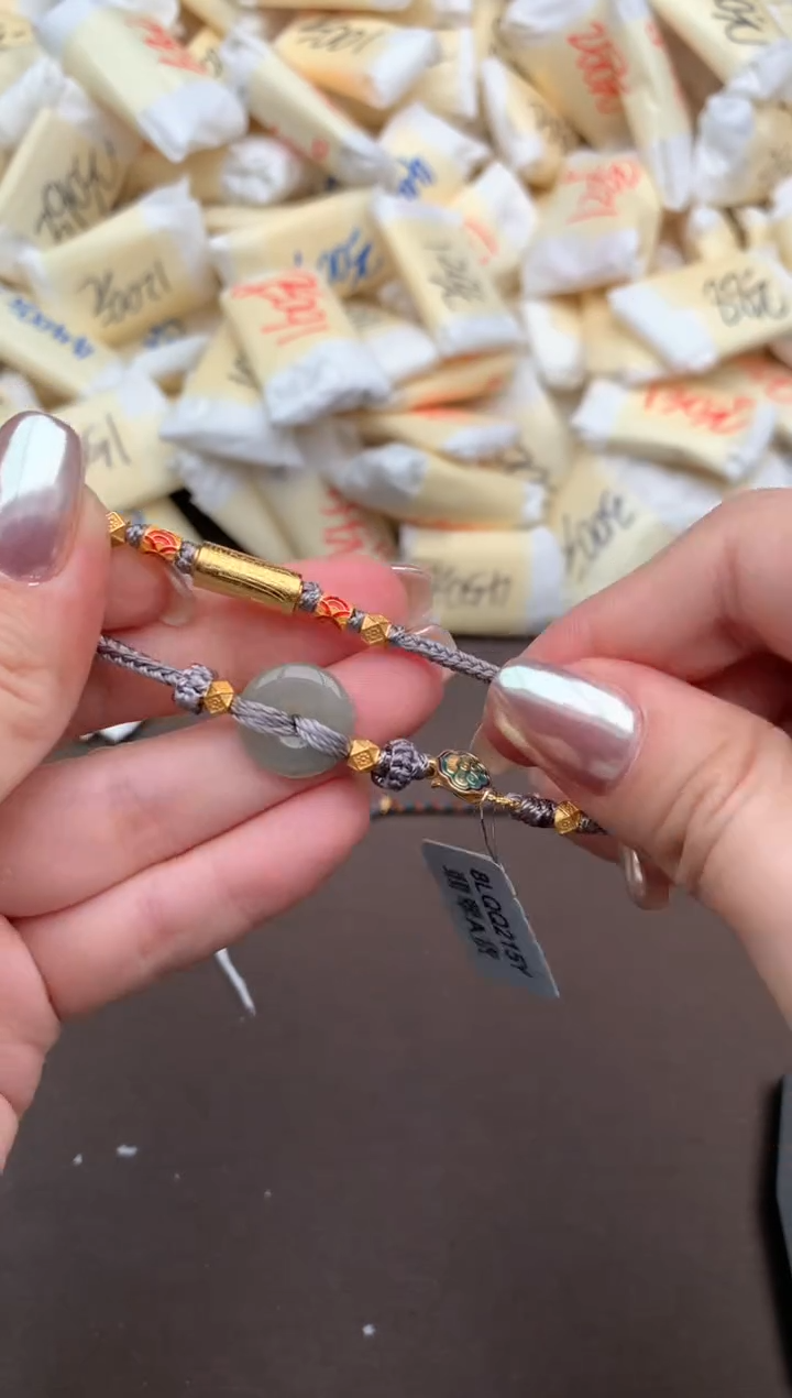 【闪购商品】翡翠手绳未镶嵌一