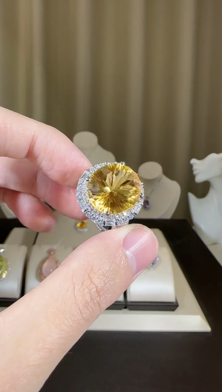 【闪购商品】黄晶戒指银S925镶嵌设计款