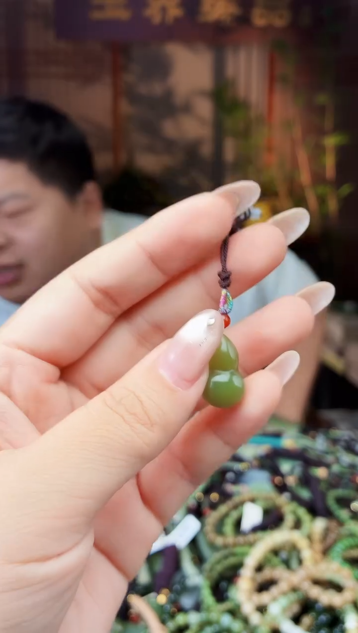颈饰未镶嵌和田玉多样性发货拍一发一
