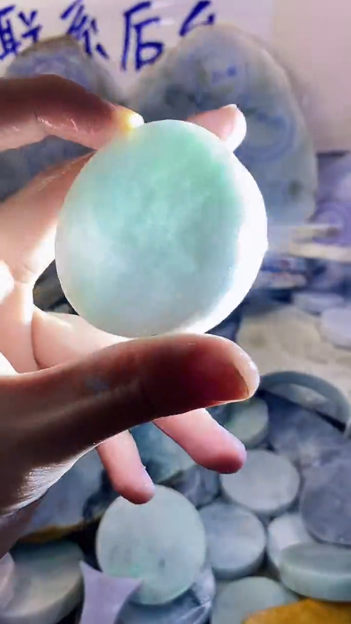 裸石翡翠纯天然A货翡翠215