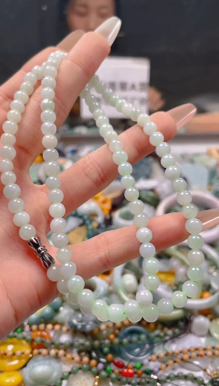 【闪购商品】翡翠颈饰未镶嵌5-6MM/L/翡翠A货一图一物