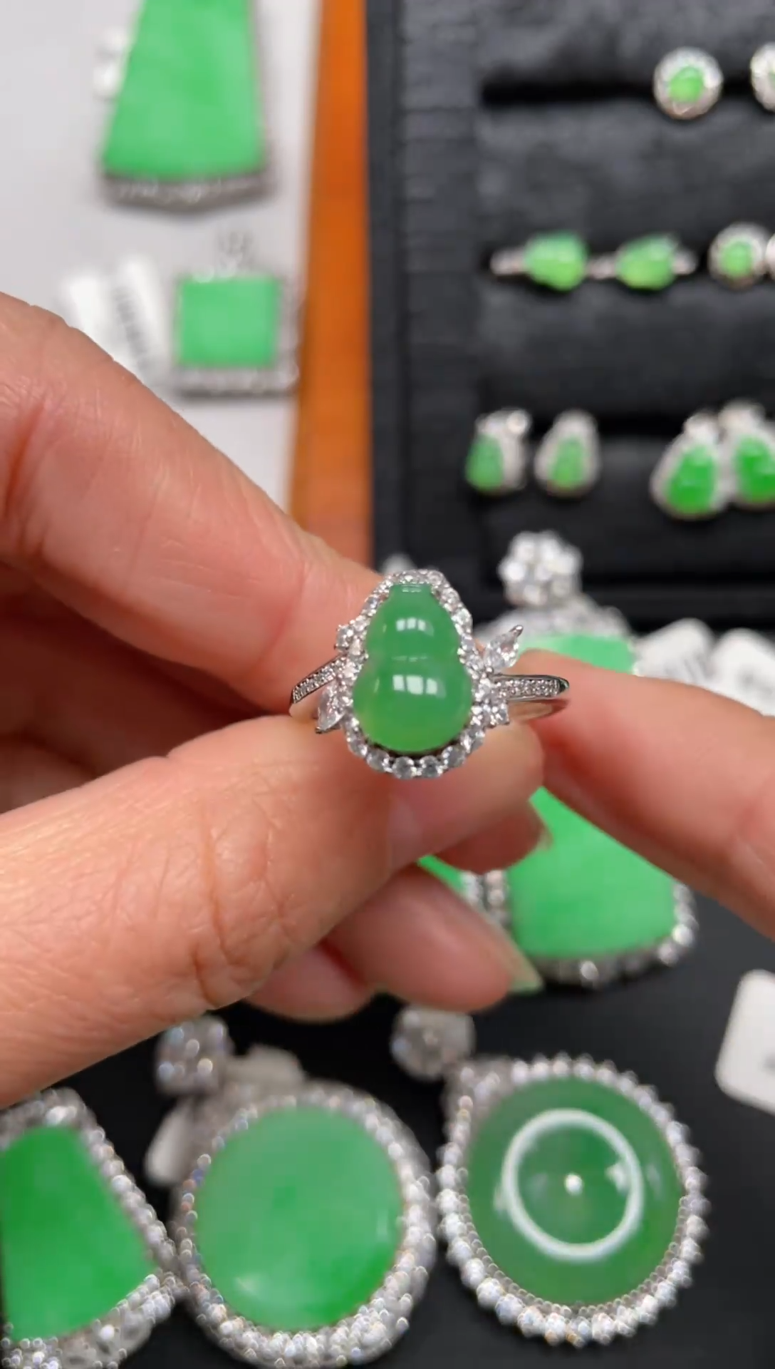 【闪购商品】翡翠戒指银S925镶嵌翡翠