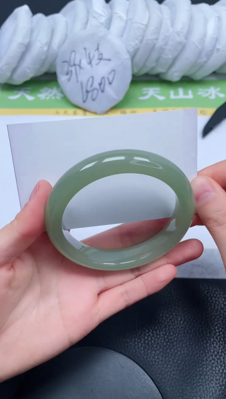 【闪购商品】石英质玉手镯未镶嵌A69-62+