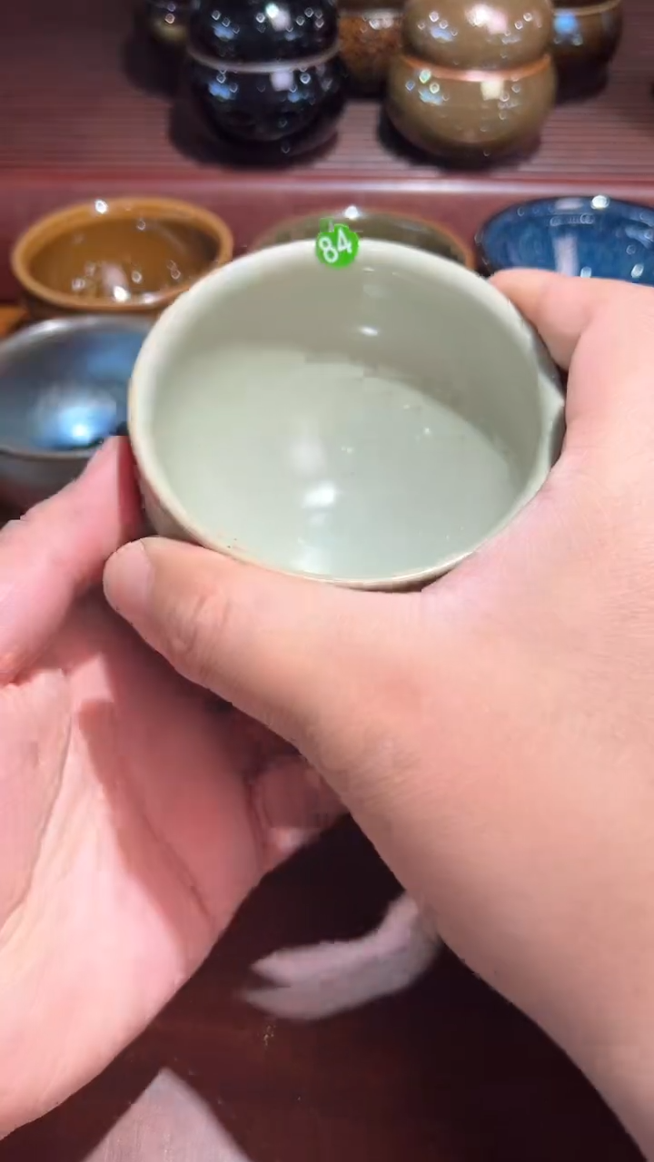 【闪购商品】茶盏84龙窑柴烧主人杯。。。