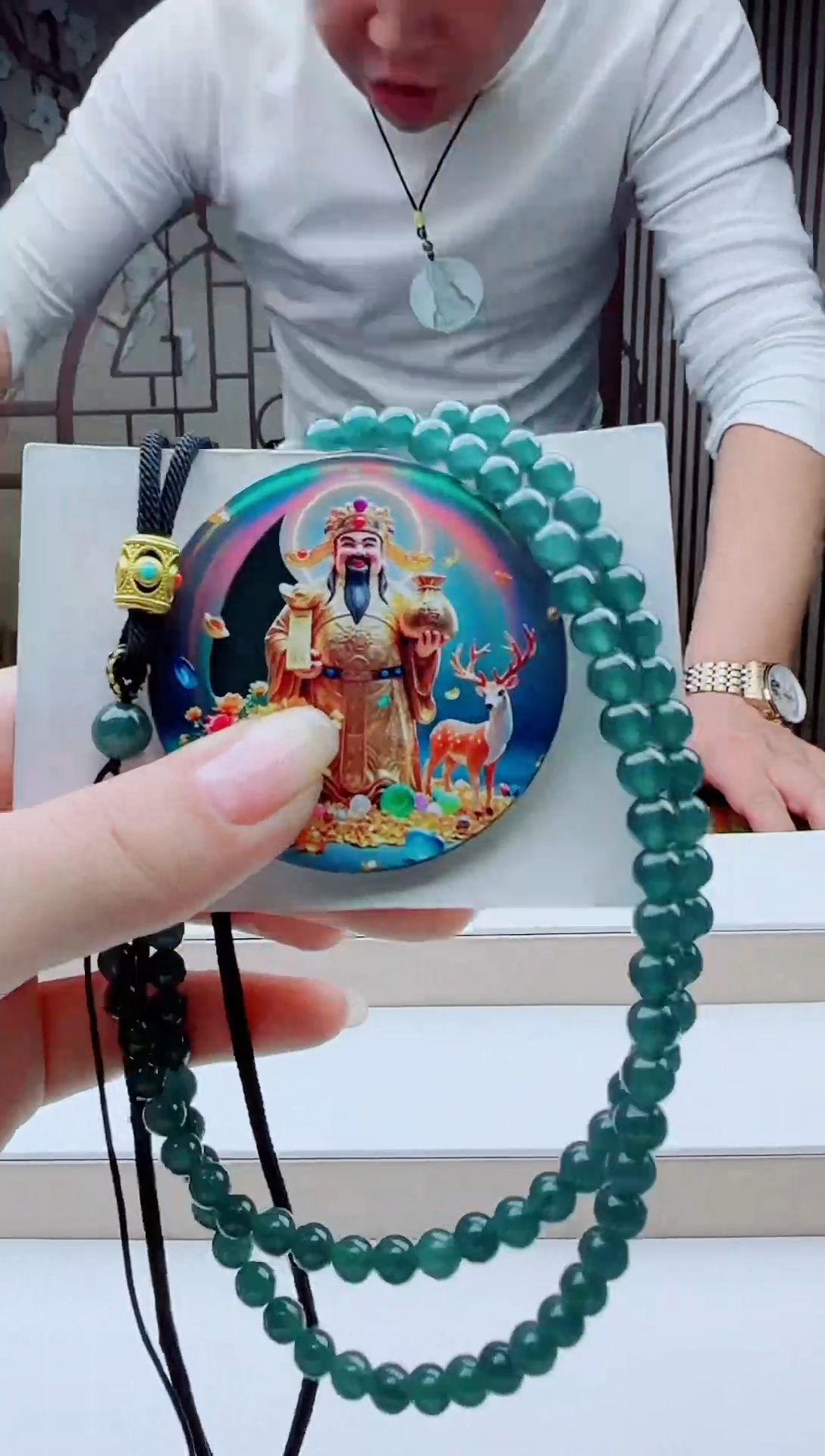 颈饰未镶嵌翡翠多样性发其一