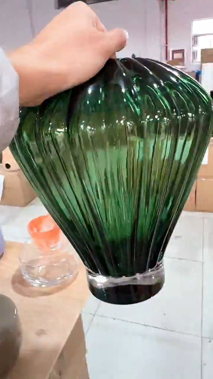 【闪购商品】玻璃绿色热气球大