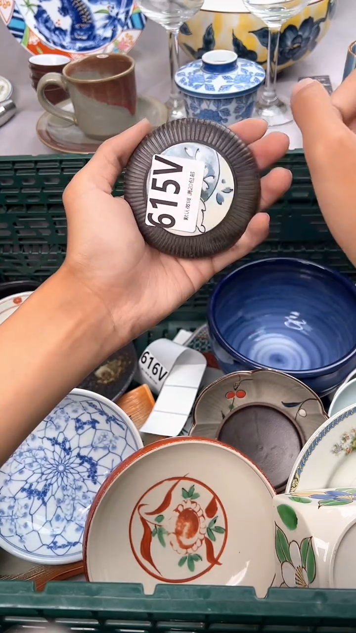 瓷片月**湾615V瓷器瓷器瓷器瓷器