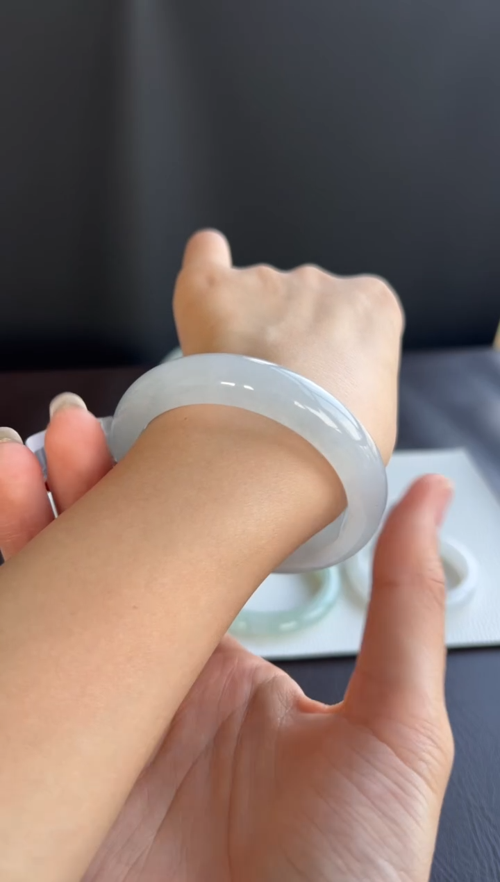 未镶嵌手镯翡翠63号56.7*12.9*8.8