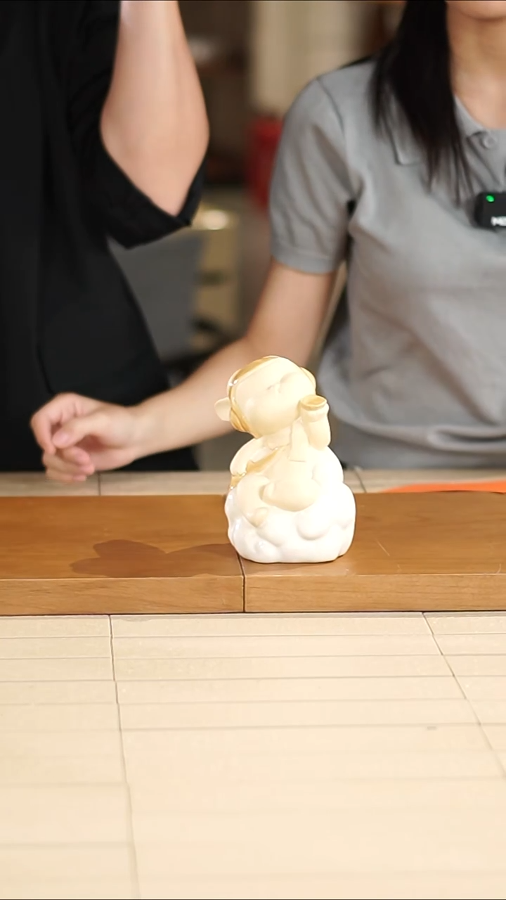 云气兔-万两金版