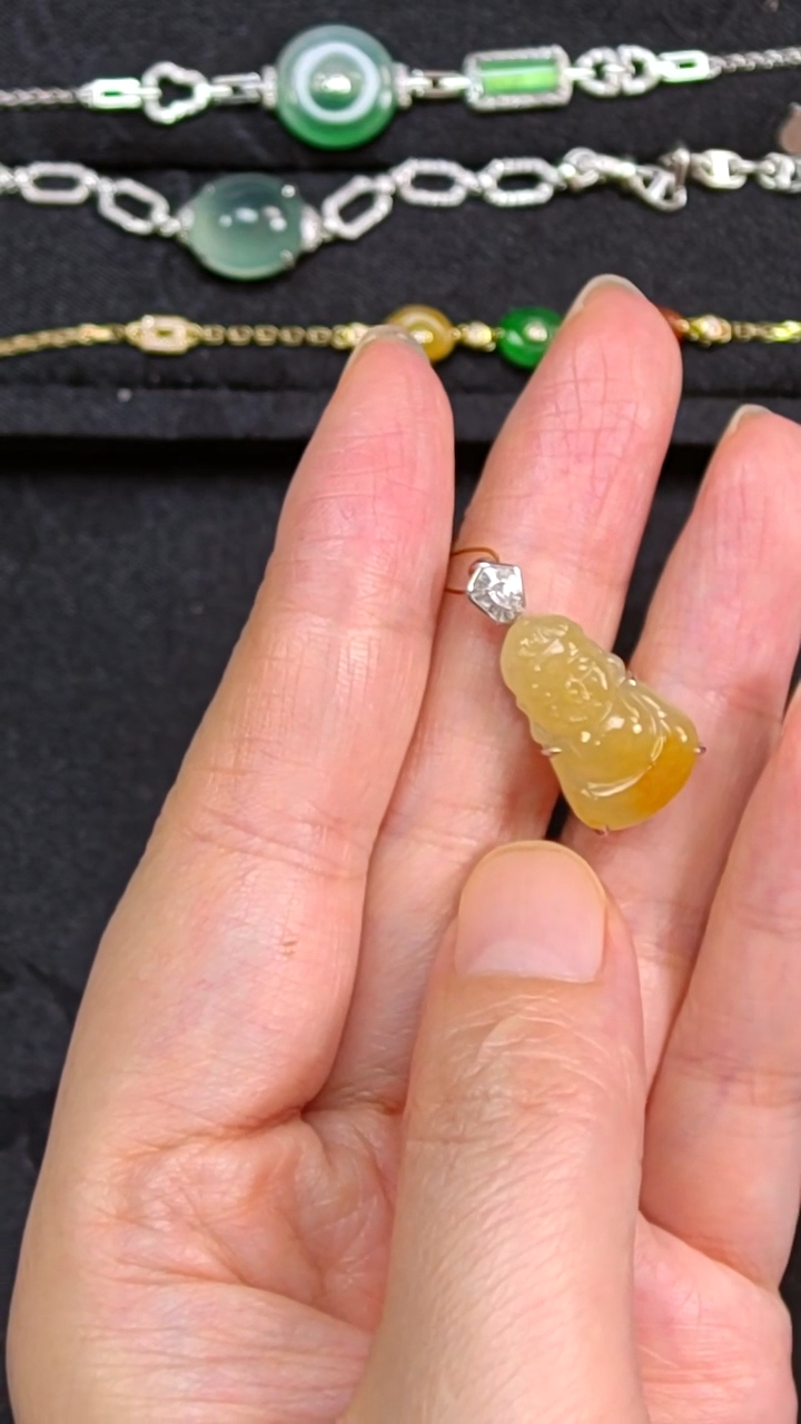 颈饰18K金镶嵌翡翠天然缅甸翡翠吊坠